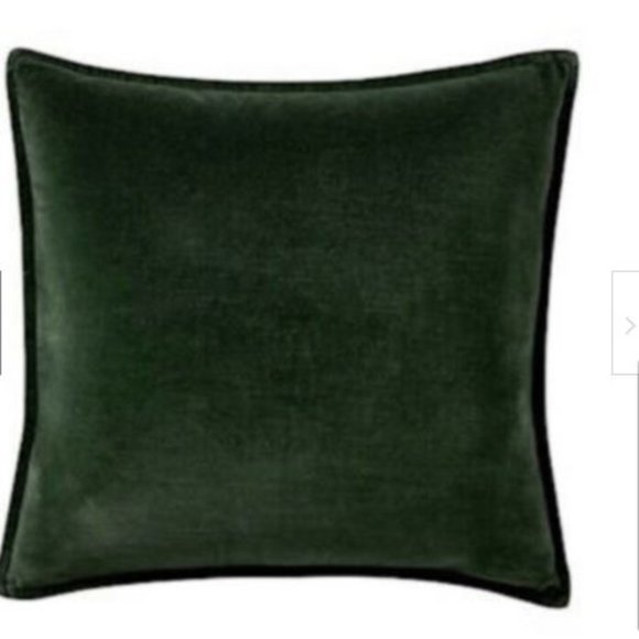 Pottery Barn Accents Set Of 2 Pottery Barn Hunter Green Washed